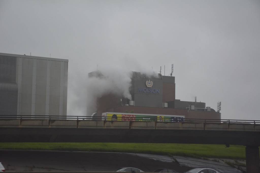 Molson Coors | restaurant | 33 Carlingview Dr, Etobicoke, ON M9W 5E4, Canada | 4166791786 OR +1 416-679-1786