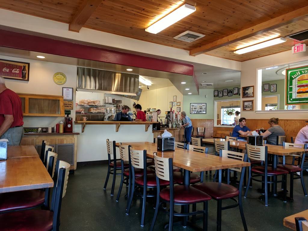 The Burger Hut | restaurant | 2451 Forest Ave, Chico, CA 95928, USA | 5308911430 OR +1 530-891-1430