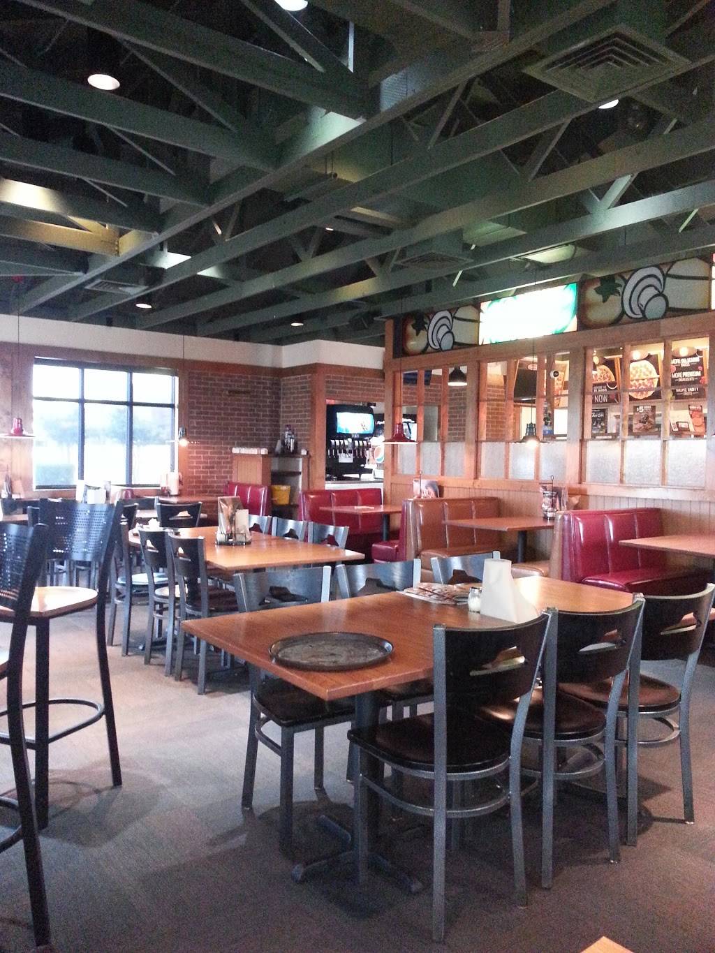 Pizza Hut | restaurant | 16080 Lyndon B Johnson Fwy, Mesquite, TX 75150, USA | 9726814295 OR +1 972-681-4295