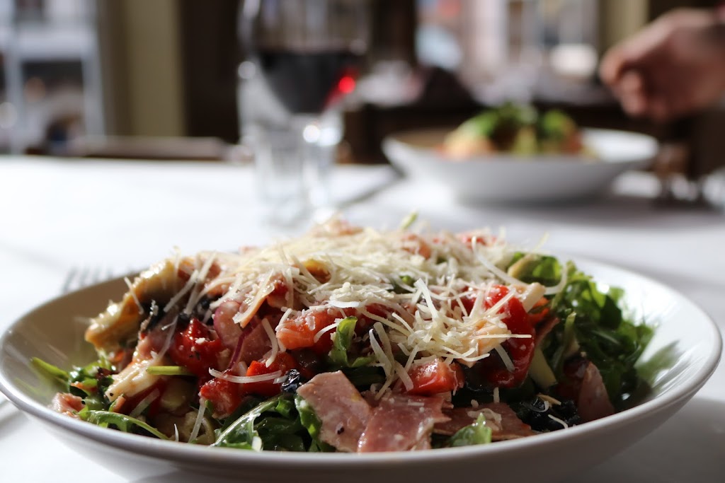 Viscontis Italian Restaurant | restaurant | 1737 N Wenatchee Ave, Wenatchee, WA 98801, USA | 5096625013 OR +1 509-662-5013