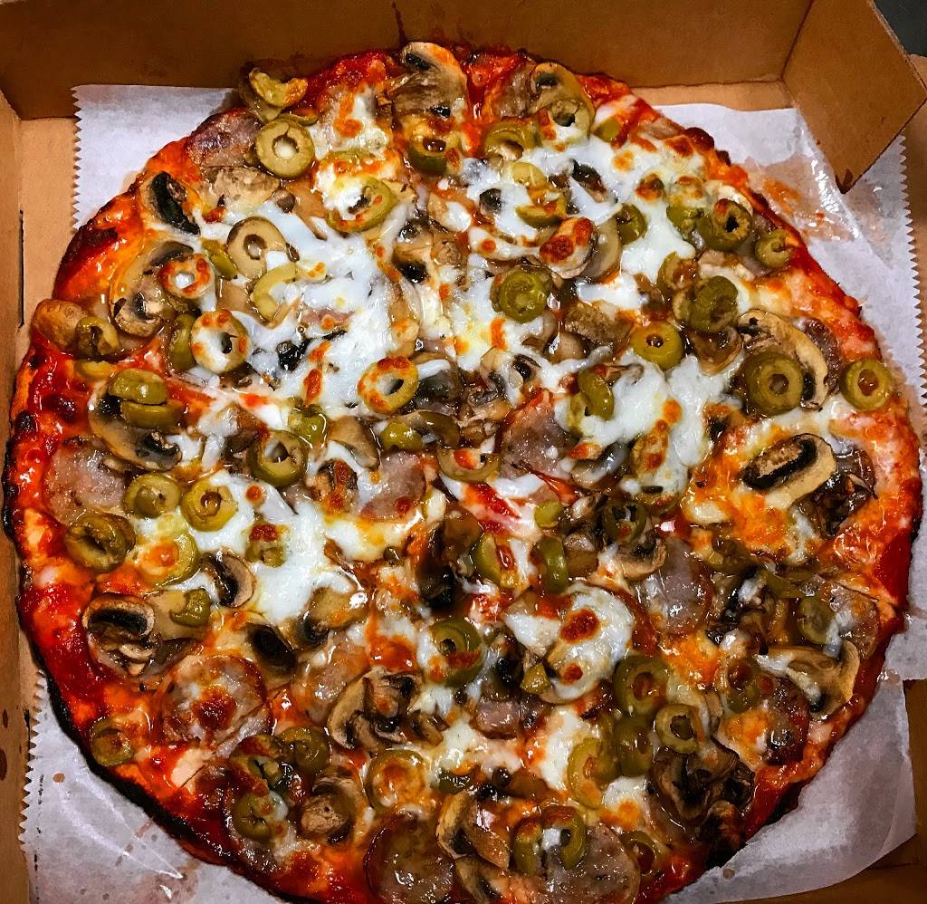 Vinnys Italian | restaurant | 14185 Beach Blvd #11, Jacksonville Beach, FL 32250, USA | 9042235400 OR +1 904-223-5400