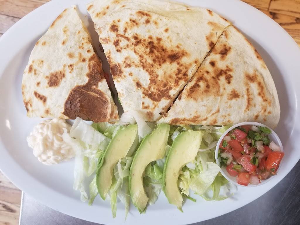 La Palencianita Bakery | restaurant | 810 Broad St, Central Falls, RI 02863, USA | 4014752458 OR +1 401-475-2458