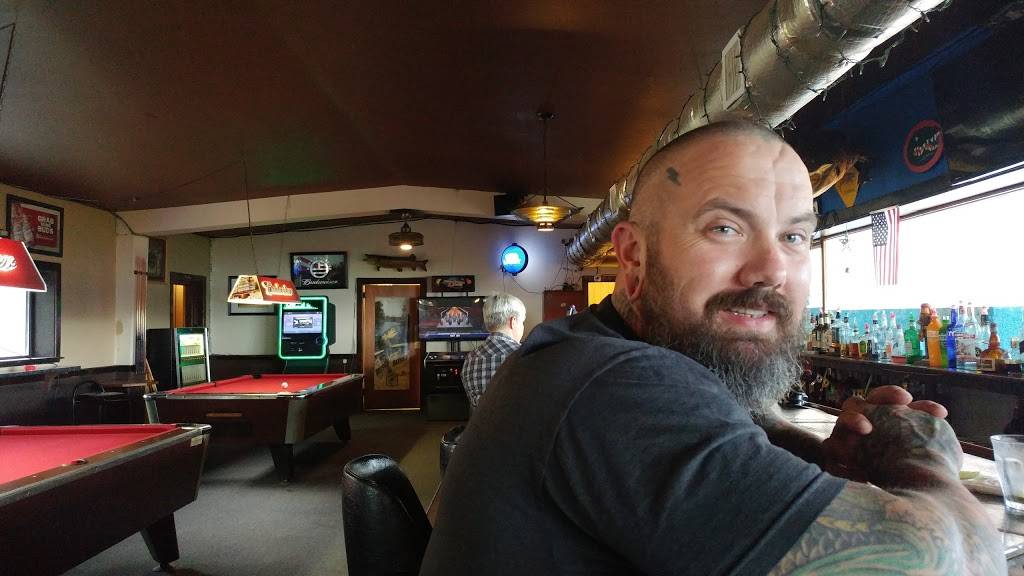 Georgies​ Lakeside Restaurant | night club | 5051 NW 191st Pl, Orange Lake, FL 32681, USA | 3525913287 OR +1 352-591-3287