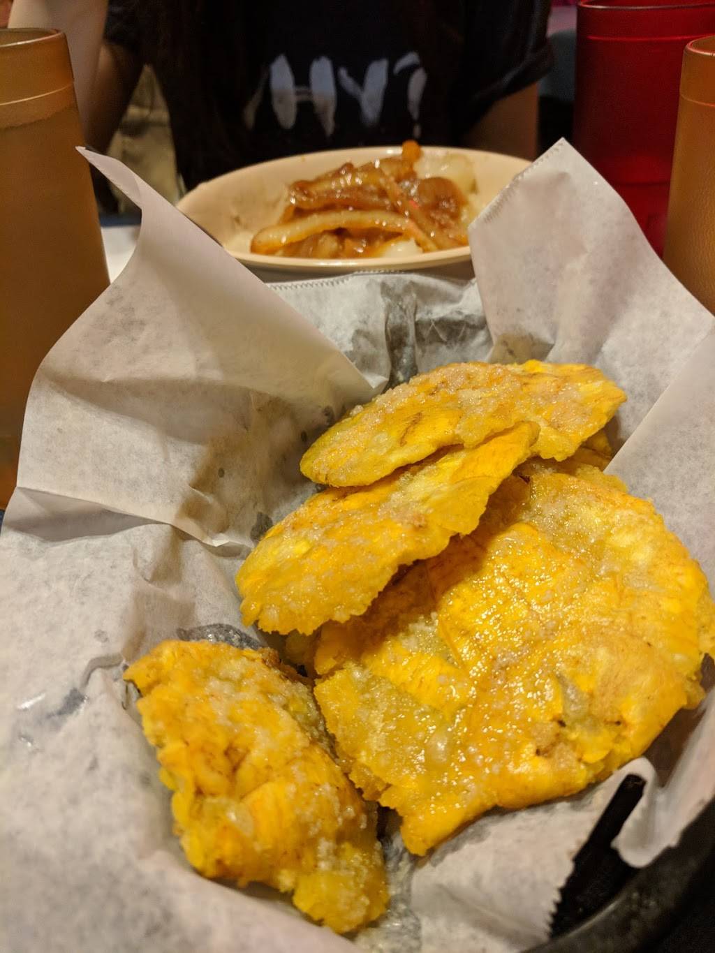 Papas Cache Sabroso | restaurant | 2517 W Division St, Chicago, IL 60622, USA | 7738628313 OR +1 773-862-8313