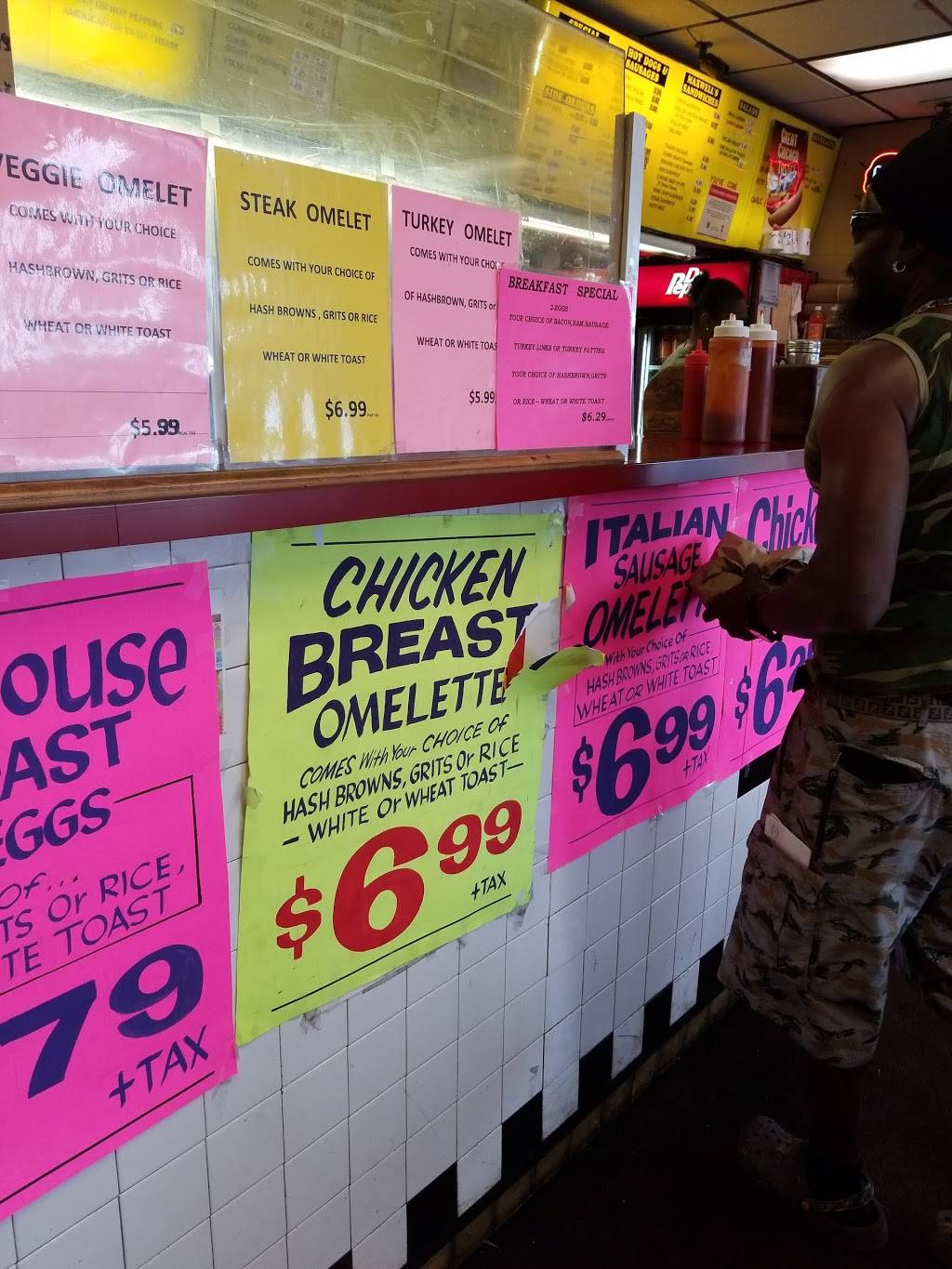 Maxwells Charcoal Grill | restaurant | 8637 S Ashland Ave, Chicago, IL 60620, USA | 7732338650 OR +1 773-233-8650