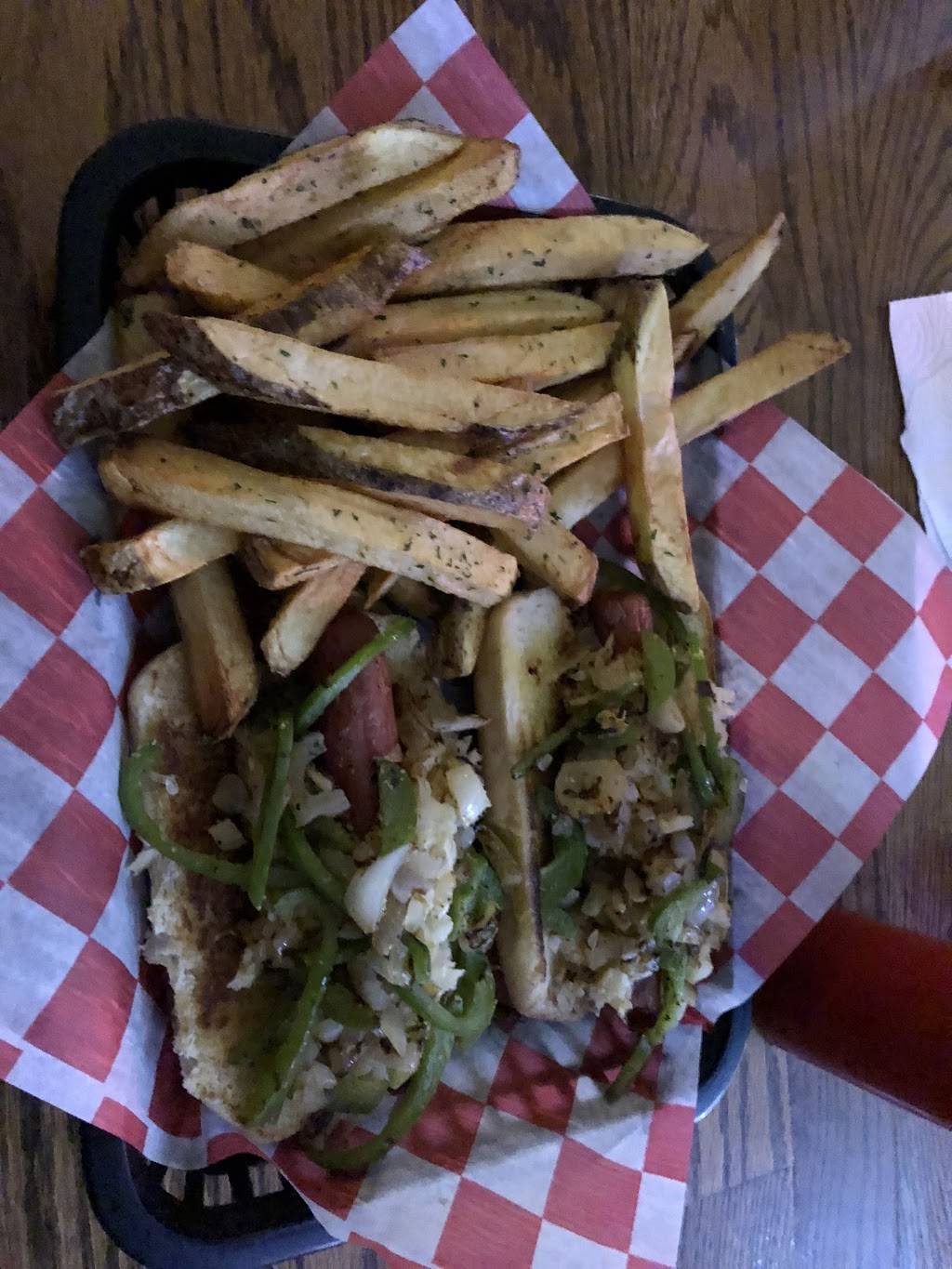 Shotz Sports Pub & Grill | restaurant | 100 McMillan Dr j, Spartanburg, SC 29303, USA | 8647075363 OR +1 864-707-5363