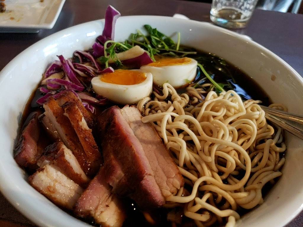 Old City Hall | restaurant | 814 Saginaw St, Bay City, MI 48708, USA | 9898924140 OR +1 989-892-4140