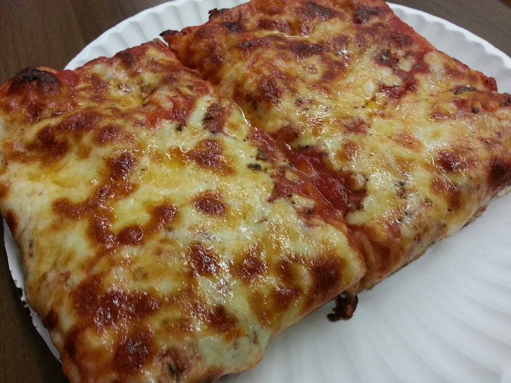 Vics Pizza | restaurant | 288 Kings Hwy, Brooklyn, NY 11223, USA | 7183362957 OR +1 718-336-2957