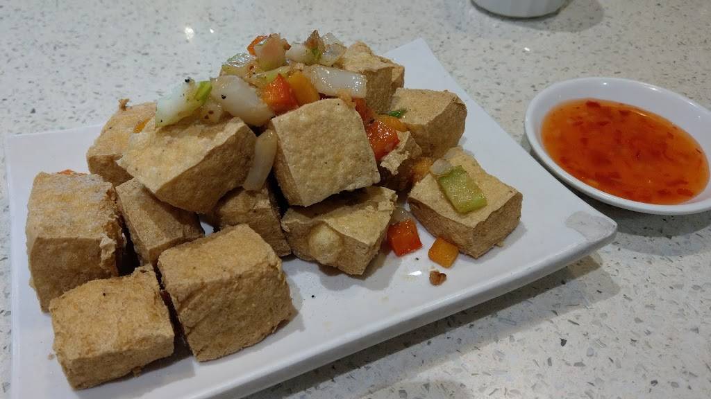 Pho Ao Sen | restaurant | 3221 Derry Rd W, Mississauga, ON L5N 7L7, Canada | 9058242888 OR +1 905-824-2888