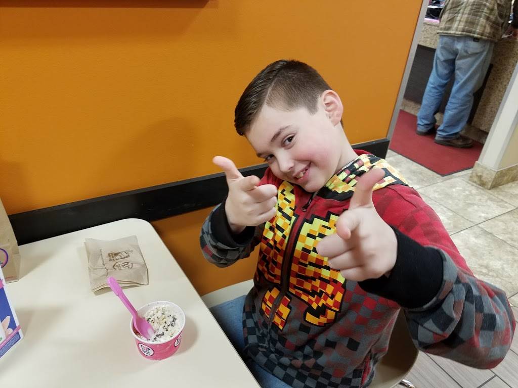 Dunkin | bakery | 1520 N Telegraph Rd, Monroe, MI 48162, USA | 7342061945 OR +1 734-206-1945