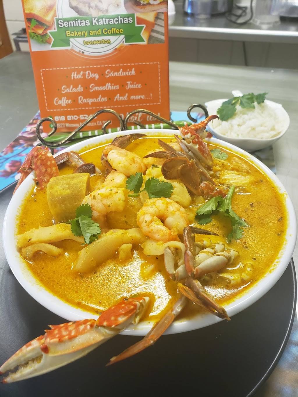 Semitas Katrachas | restaurant | 8923 Woodman Ave, Arleta, CA 91331, USA | 8188105243 OR +1 818-810-5243