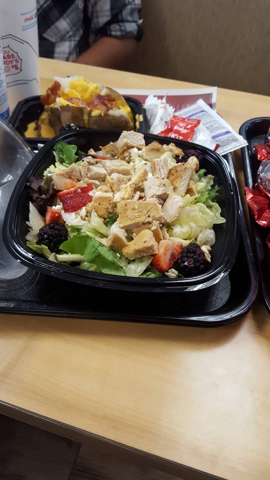 Wendys | restaurant | 10921 Bloomingdale Ave, Riverview, FL 33578, USA | 8134130120 OR +1 813-413-0120