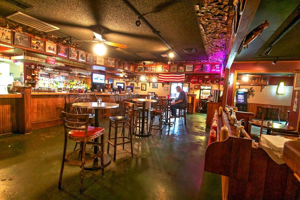 Georges Restaurants | restaurant | 15321 George Oneal Rd, Baton Rouge, LA 70817, USA | 2257555700 OR +1 225-755-5700