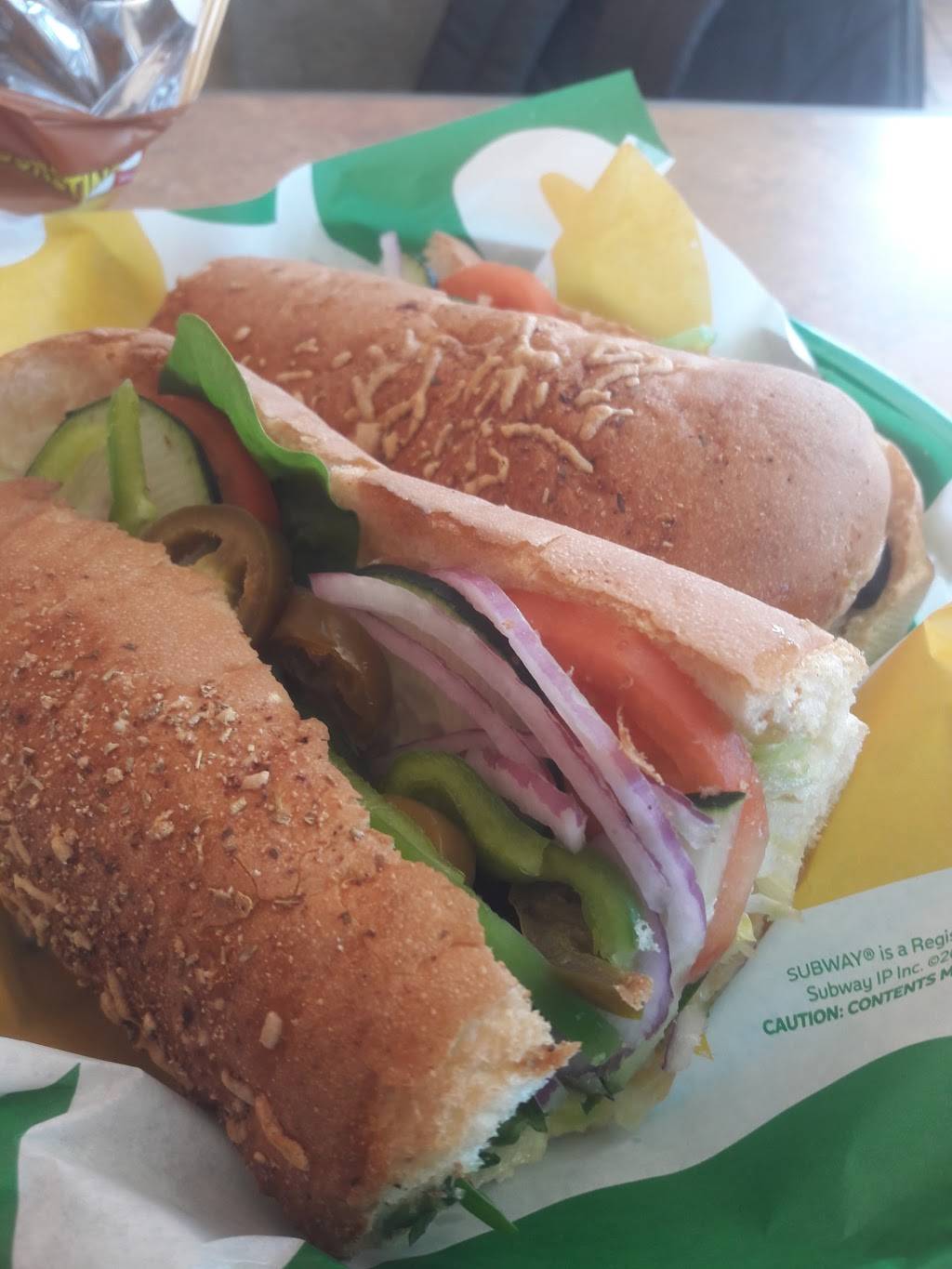 Subway | meal takeaway | 3000 Stockton Blvd, Sacramento, CA 95820, USA | 9169429136 OR +1 916-942-9136