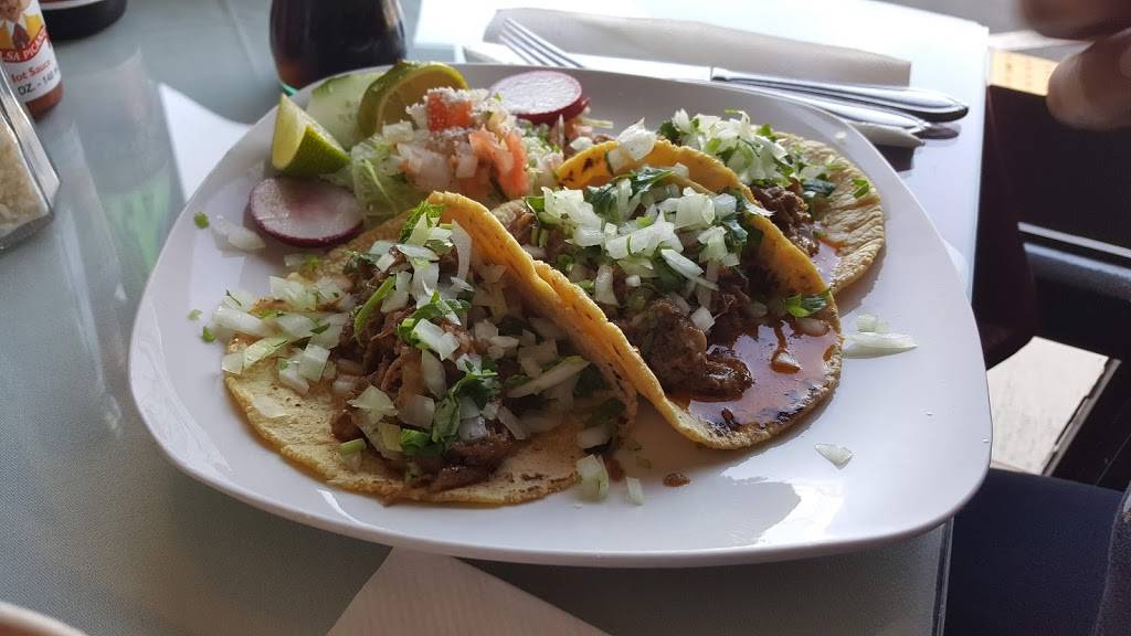 Rafaelas Restaurant | restaurant | 995 Postal Way #120, Vista, CA 92083, USA | 7605363730 OR +1 760-536-3730