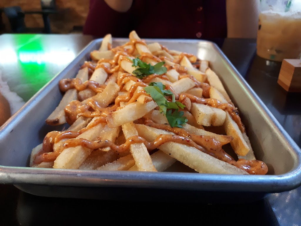 Moti | restaurant | 70 W Huron St, Chicago, IL 60654, USA | 3123443670 OR +1 312-344-3670