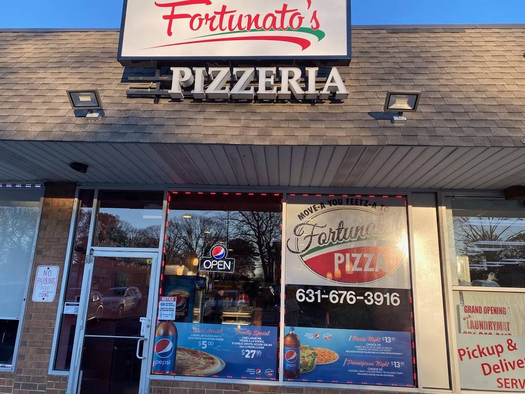 Fortunatos Pizzeria | restaurant | 719 Hawkins Ave, Ronkonkoma, NY 11779, USA | 6316763916 OR +1 631-676-3916