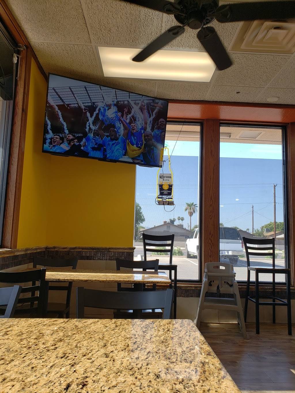 Federicos Mexican Food | restaurant | 7616 W Indian School Rd, Phoenix, AZ 85033, USA | 6238735856 OR +1 623-873-5856