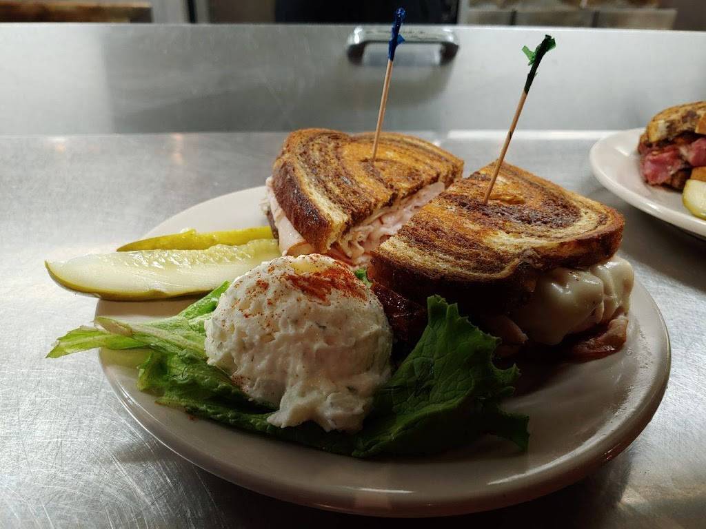 The Jewish Mother | restaurant | 600 Nevan Rd, Virginia Beach, VA 23451, USA | 7573522253 OR +1 757-352-2253