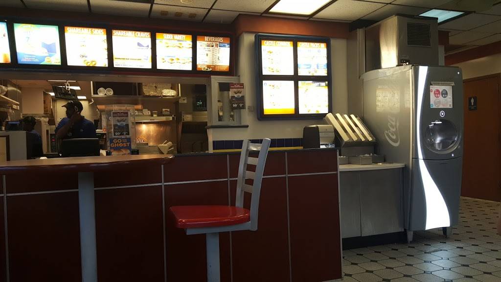White Castle | restaurant | 335 Martin Luther King Jr Blvd N, Pontiac, MI 48342, USA | 2487450679 OR +1 248-745-0679