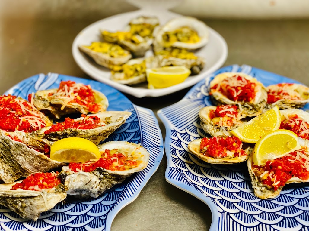 Tally Fish House & Oyster Bar | restaurant | 6802 Thomasville Rd, Tallahassee, FL 32312, USA | 8509005075 OR +1 850-900-5075