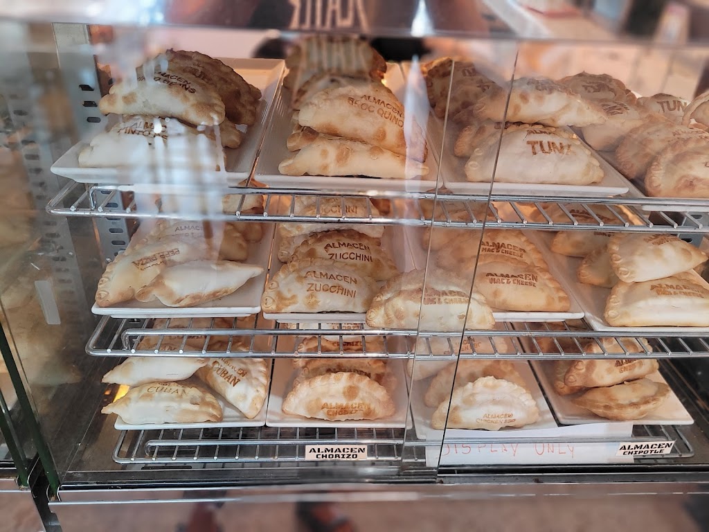 Almacén de Empanadas | restaurant | 361 Opa-locka Blvd, Opa-locka, FL 33054, USA | 3058501682 OR +1 305-850-1682