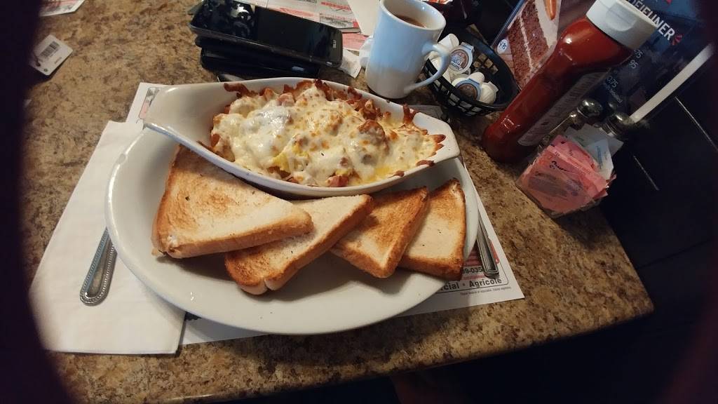 Restaurant Chez Ti-Poil | restaurant | 392 Rte 153, Saint-Tite, QC G0X 3H0, Canada | 4183656680 OR +1 418-365-6680