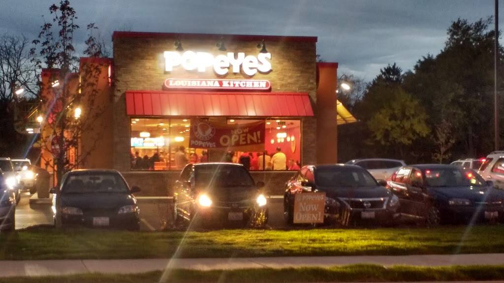 Popeyes Louisiana Kitchen | restaurant | 1127 W Lincoln Hwy, DeKalb, IL 60115, USA | 8155171431 OR +1 815-517-1431