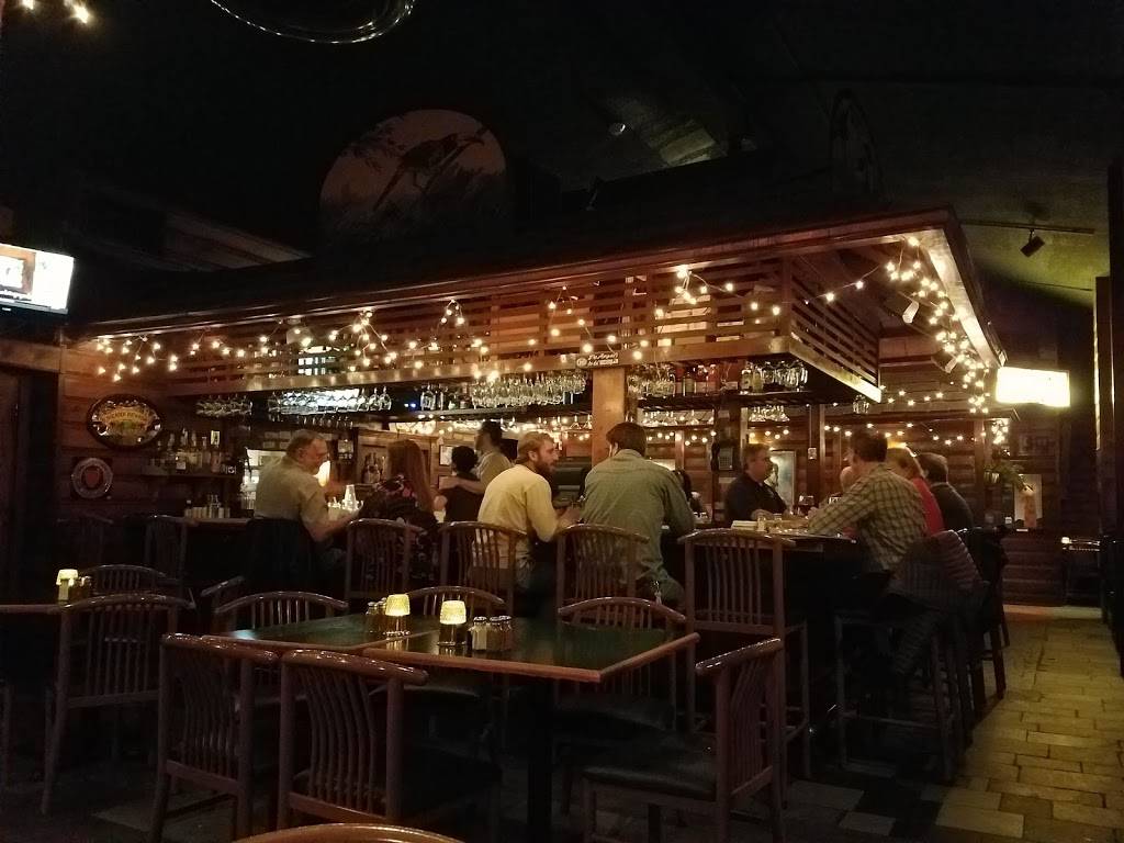 Half Shell | restaurant | 688 S Mendenhall Rd, Memphis, TN 38117, USA | 9016823966 OR +1 901-682-3966