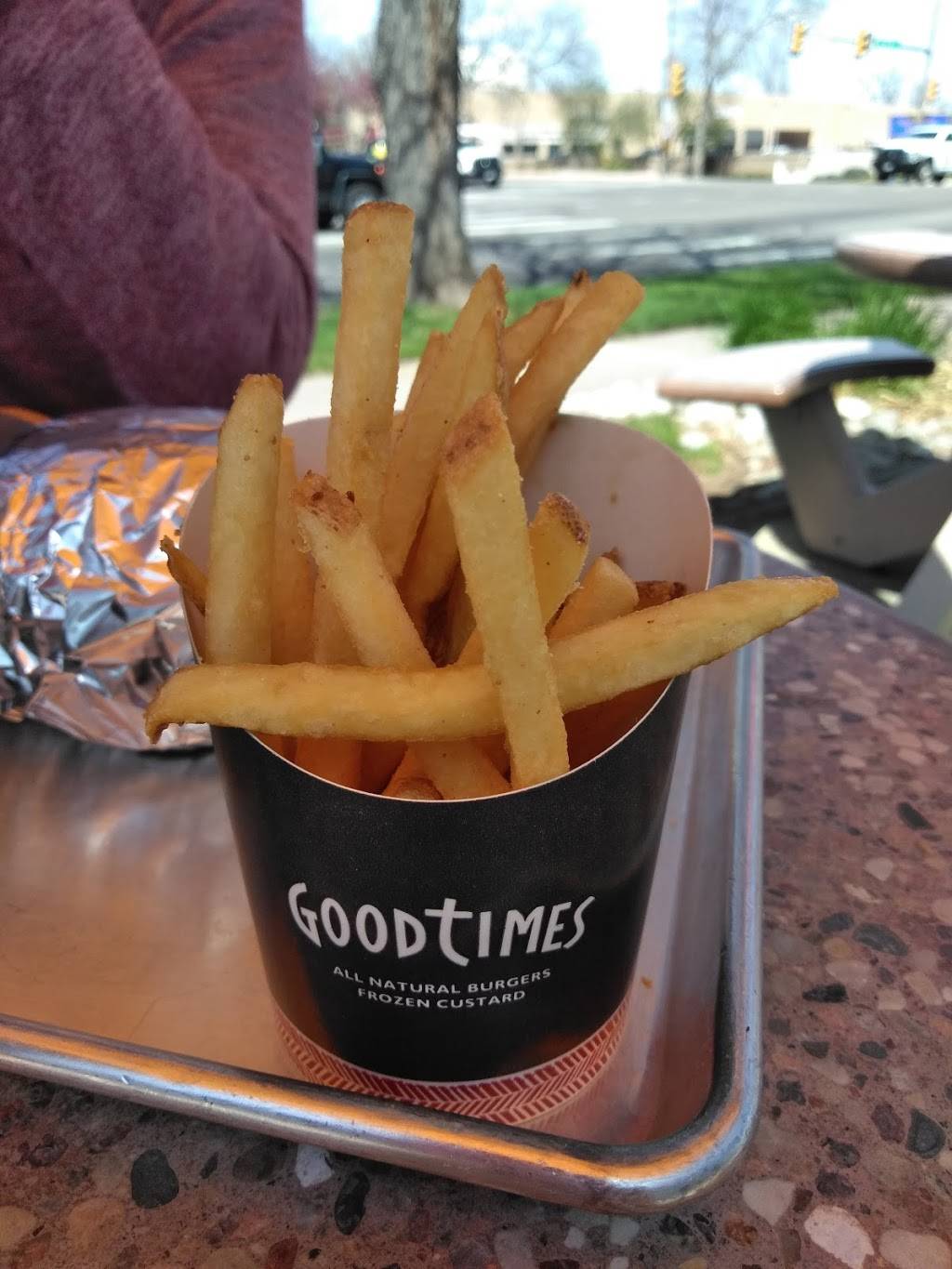 Good Times Burgers & Frozen Custard | restaurant | 501 S College Ave, Fort Collins, CO 80524, USA | 9702211922 OR +1 970-221-1922