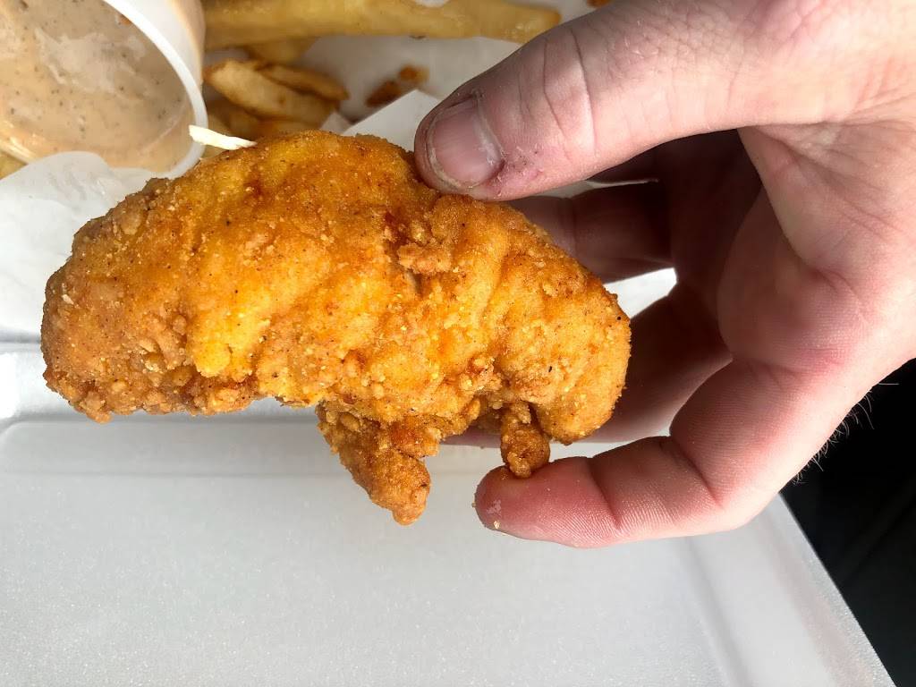 Joes Fried Chicken & Fish | restaurant | 12825 TX-36, Needville, TX 77461, USA | 9797935306 OR +1 979-793-5306