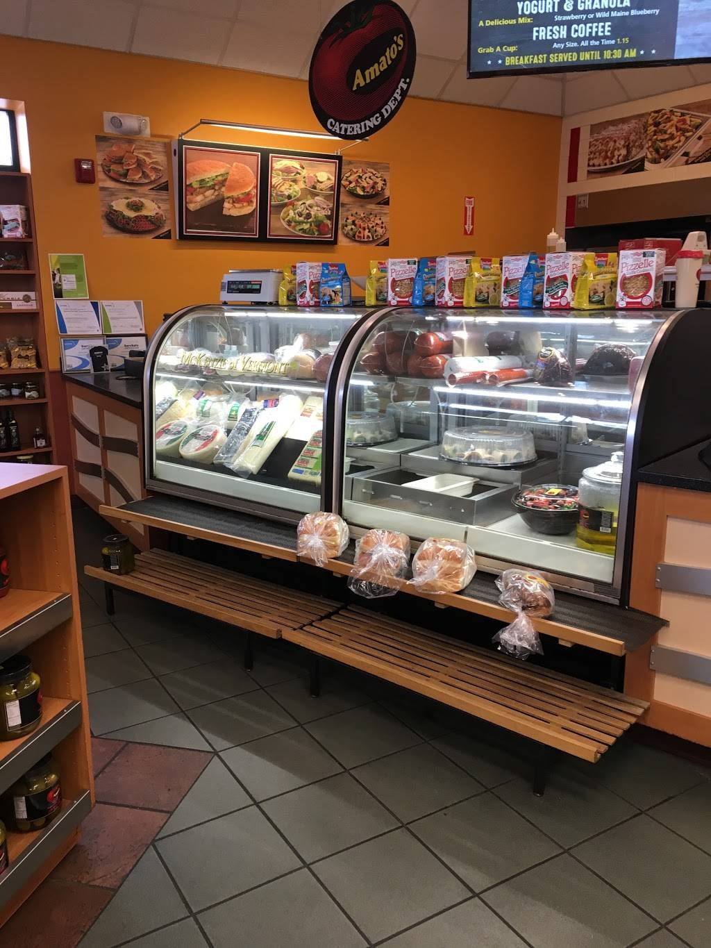 Amatos | meal takeaway | 312 St John St, Portland, ME 04102, USA | 2078285978 OR +1 207-828-5978