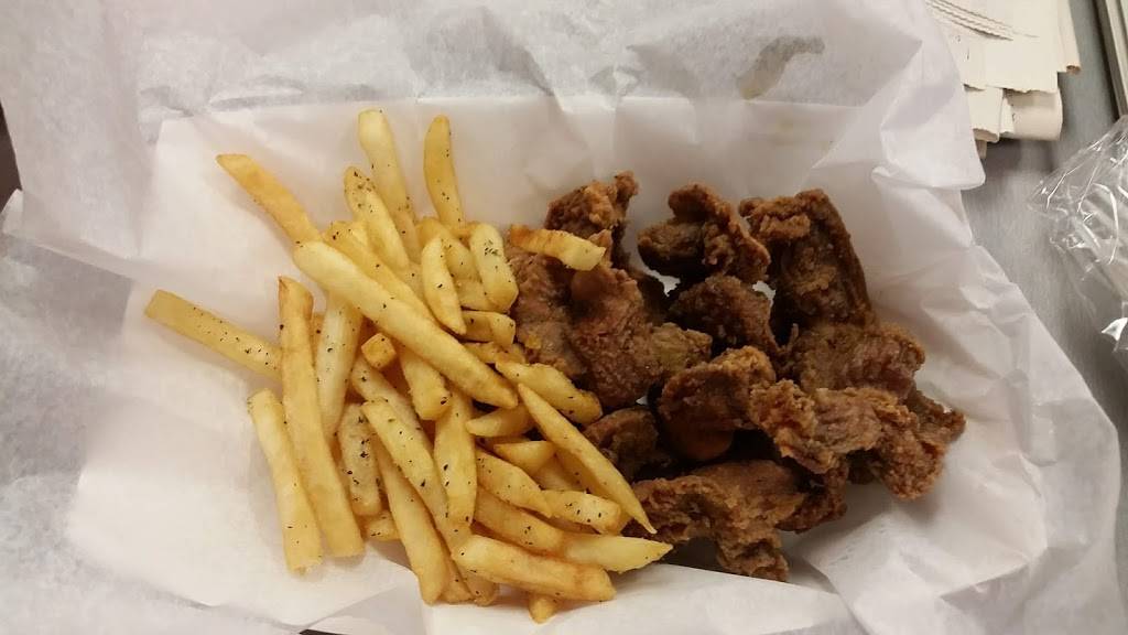 Madtown Chicken N’ Fish | restaurant | 6718 Raymond Rd, Madison, WI 53719, USA | 6084672461 OR +1 608-467-2461