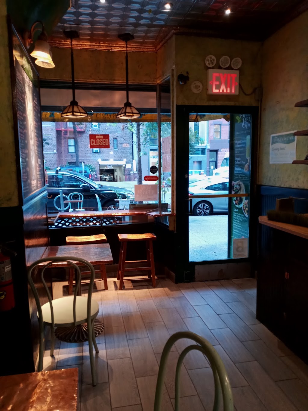 Green Bean Café | restaurant | 1413 York Ave, New York, NY 10021, USA | 2128611539 OR +1 212-861-1539