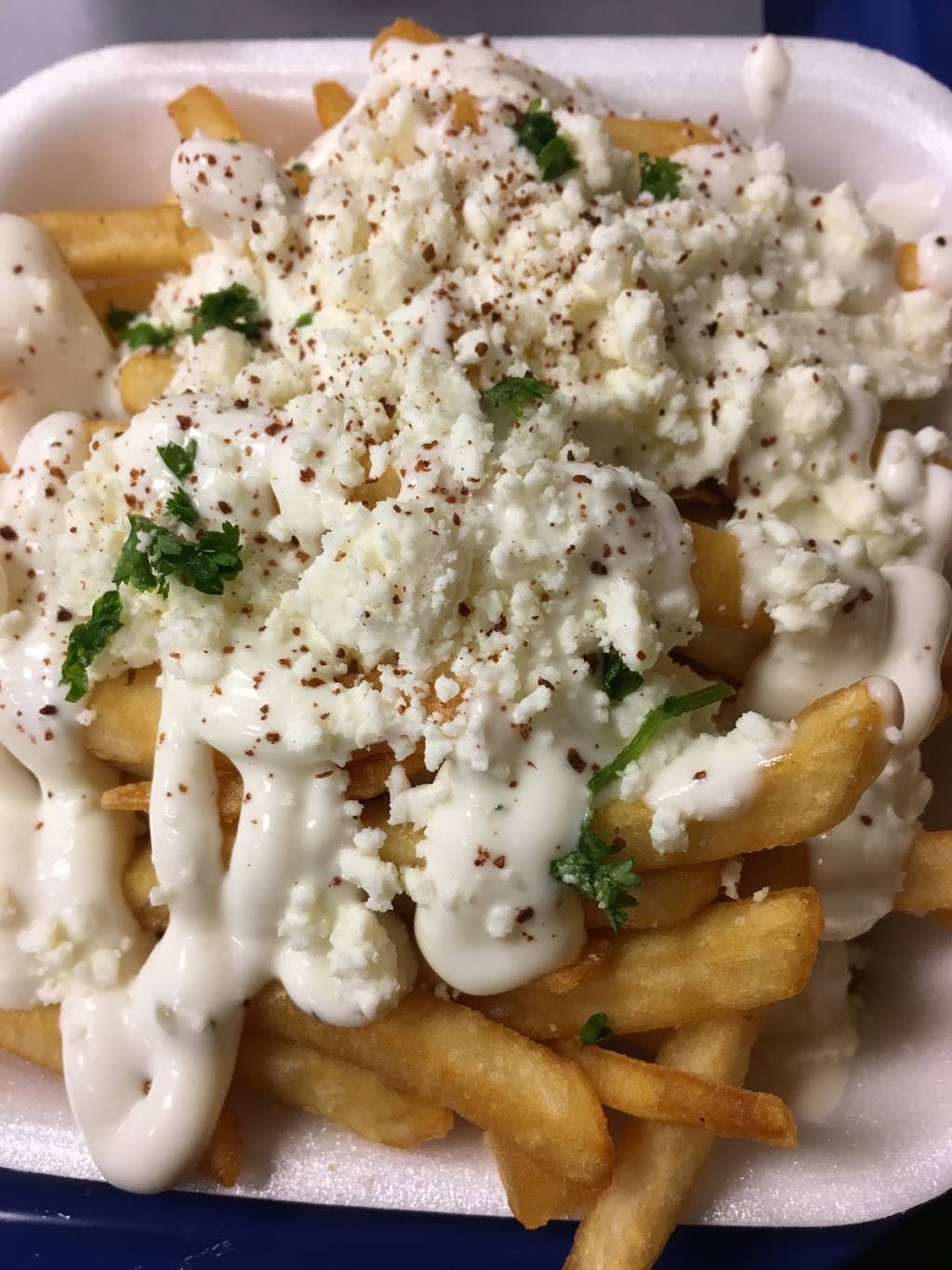 Town Gyro and Burger | restaurant | 1427 Ave D, Snohomish, WA 98290, USA | 3602177826 OR +1 360-217-7826