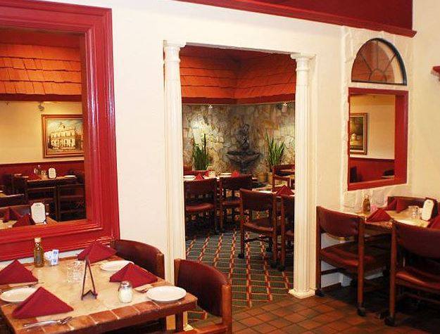 Amici Italian Restaurant | restaurant | 1915 A1A S, St Augustine Beach, FL 32080, USA | 9044610102 OR +1 904-461-0102