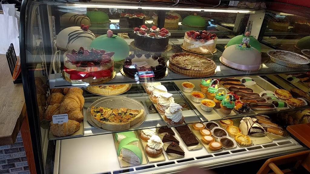 Berolina Bakery & Pastry Shop | bakery | 3421 Ocean View Blvd, Glendale, CA 91208, USA | 8182496506 OR +1 818-249-6506