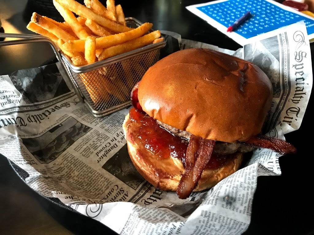 Stockyard Rock Burger Bar | restaurant | 908 W Riverside Blvd, Rockford, IL 61103, USA | 8157088663 OR +1 815-708-8663