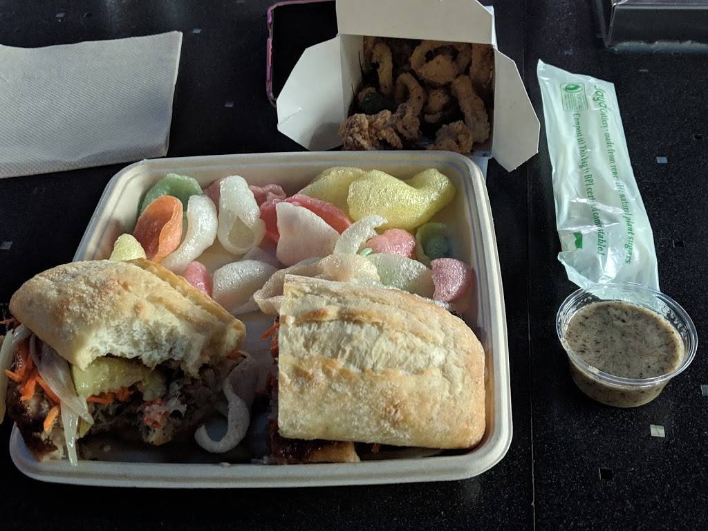 Glitch Restaurant & Arcade | restaurant | 2080 N Palm Canyon Dr, Palm Springs, CA 92262, USA | 2133575674 OR +1 213-357-5674