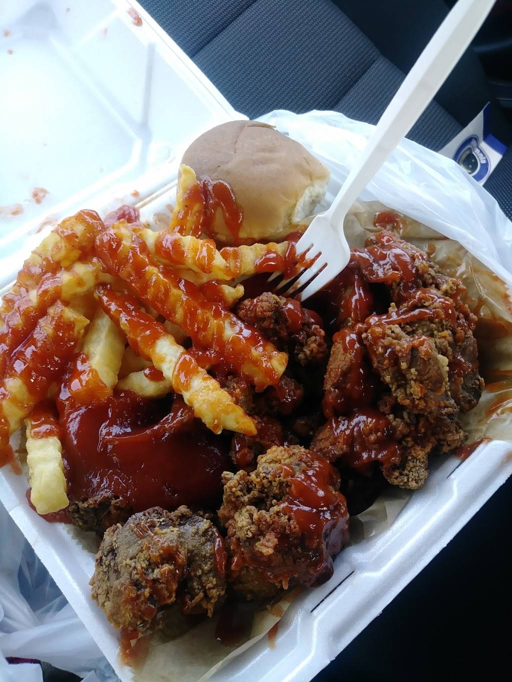 Chicken King | restaurant | 2301 The Plaza, Charlotte, NC 28205, USA | 7043430450 OR +1 704-343-0450