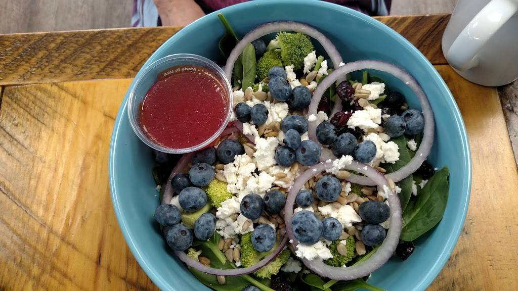 Stacies Corner Cafe | cafe | 813 Dalton Division Rd, Dalton, MA 01226, USA | 4133444179 OR +1 413-344-4179