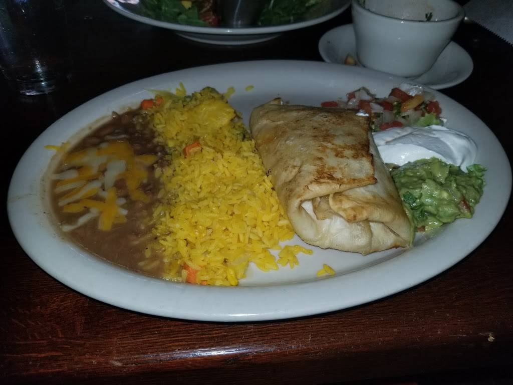 Los Cuates Restaurant | restaurant | 1116 King St, Alexandria, VA 22314, USA | 7035482918 OR +1 703-548-2918