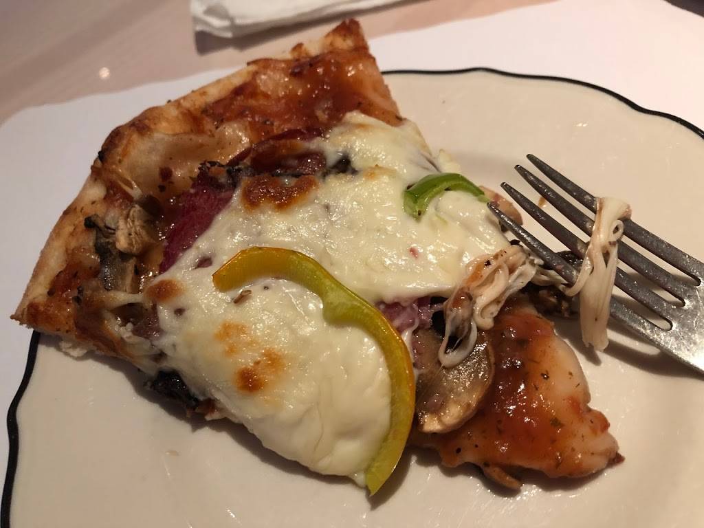 Velos Pizzeria Brochetterie | restaurant | 83 Avenue Donegani, Pointe-Claire, QC H9R 2W1, Canada | 5146955313 OR +1 514-695-5313