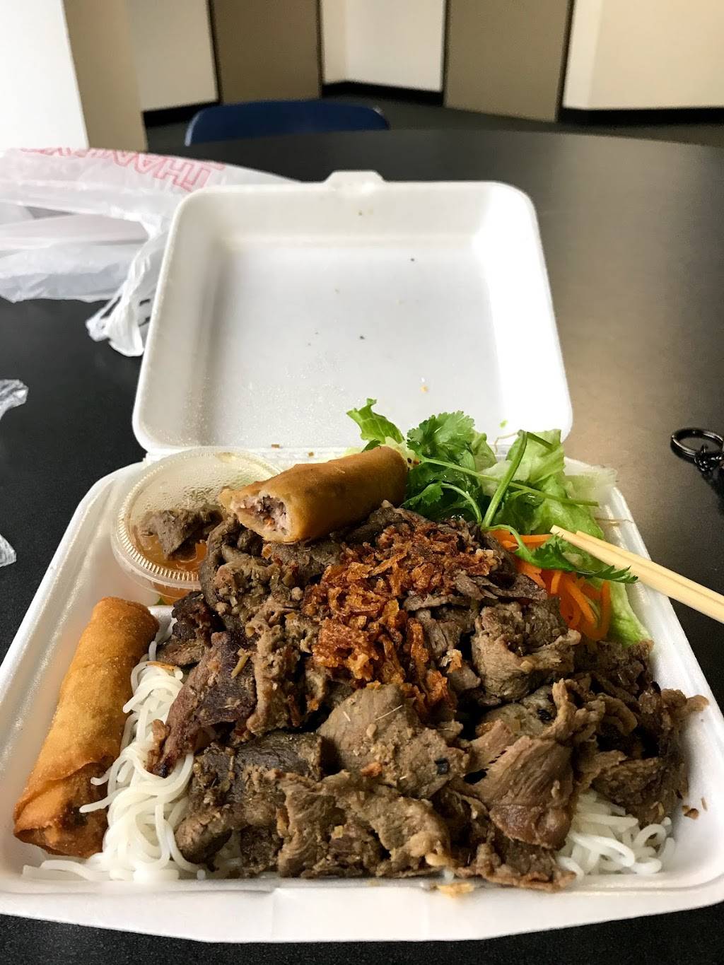 Pho Hoang | restaurant | 2402 Bay Area Blvd, Houston, TX 77058, USA | 2812188818 OR +1 281-218-8818