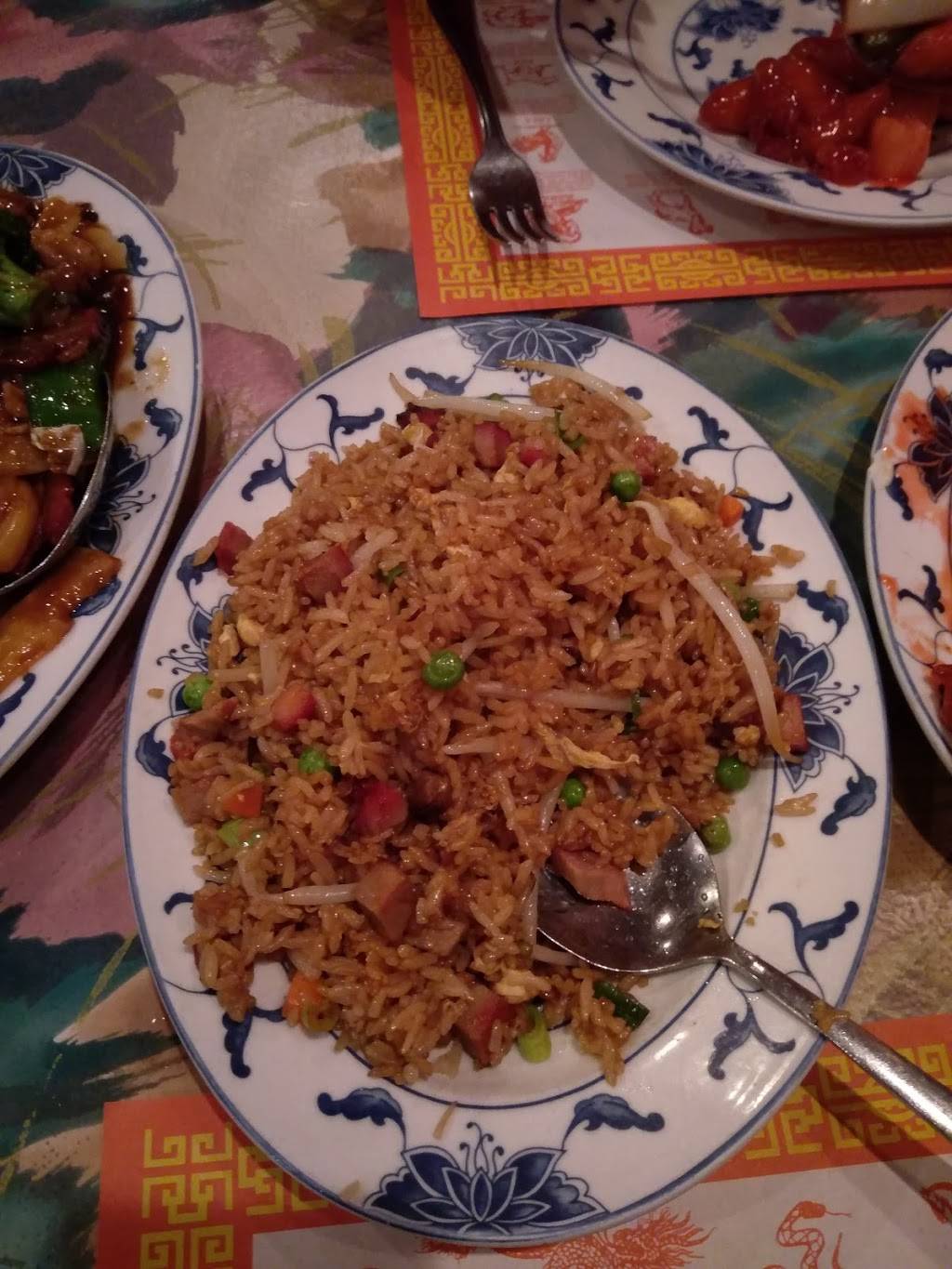 Green Garden | restaurant | 1678 S Eastwood Dr, Woodstock, IL 60098, USA | 8153381168 OR +1 815-338-1168