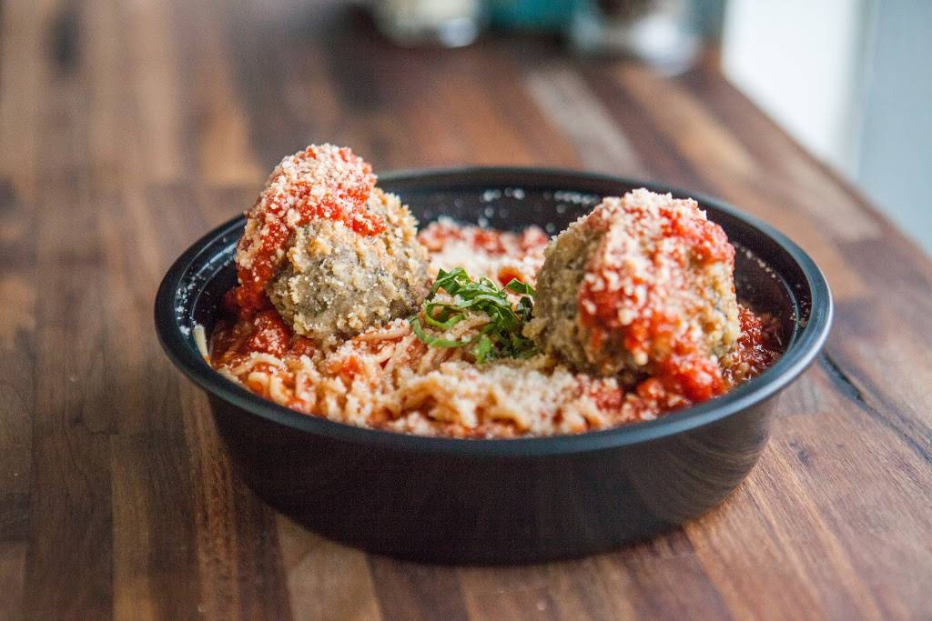 Nicolettos Italian Kitchen | restaurant | 2905 Gallatin Pike, Nashville, TN 37216, USA | 6292028102 OR +1 629-202-8102