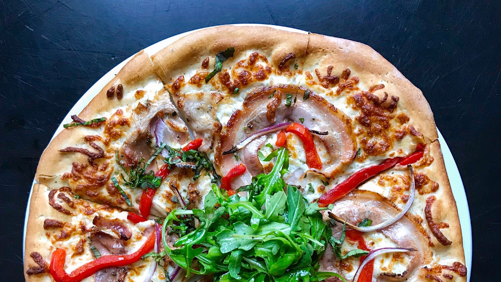 Union Market Square | restaurant | 599 Arkell Rd, Arkell, ON N0B, Canada | 5197670024 OR +1 519-767-0024