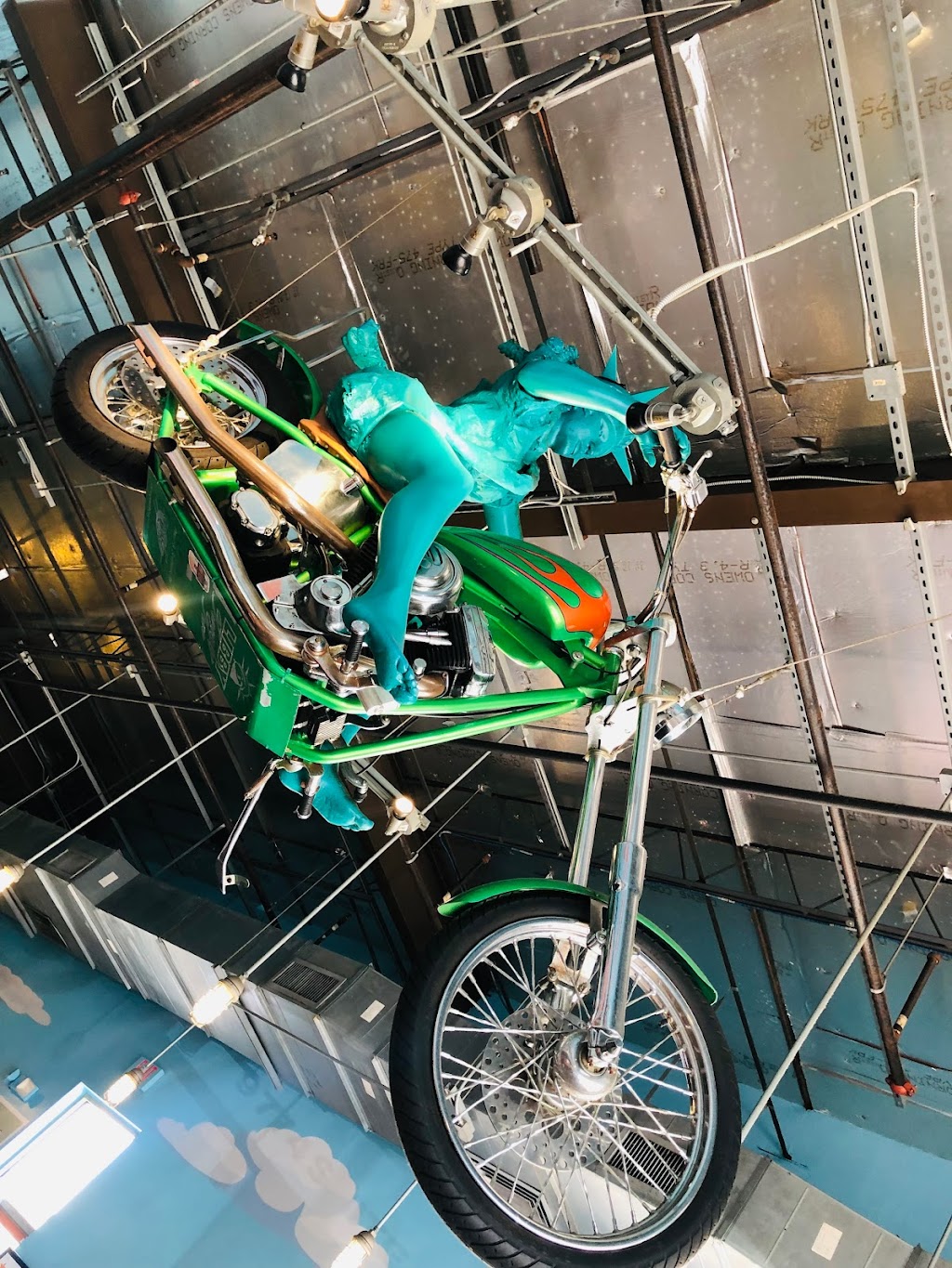 Freebirds World Burrito | restaurant | 9774 Katy Fwy Suite 700, Houston, TX 77055, USA | 8323580300 OR +1 832-358-0300