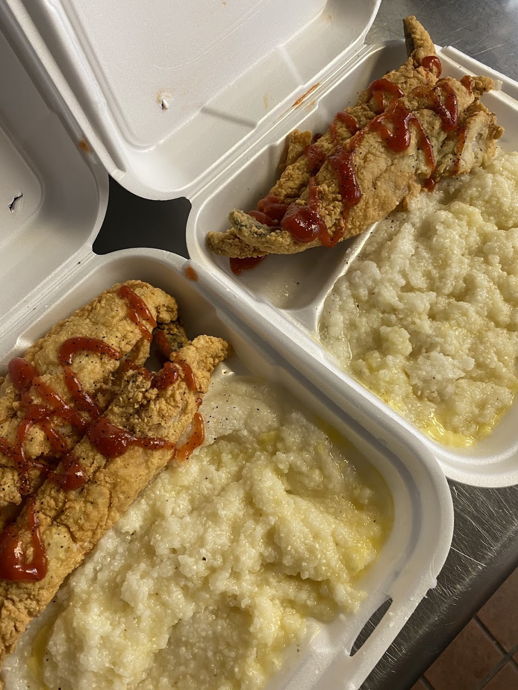 Snack U | meal takeaway | 7001 Elmwood Ave, Philadelphia, PA 19142, USA | 2153035365 OR +1 215-303-5365