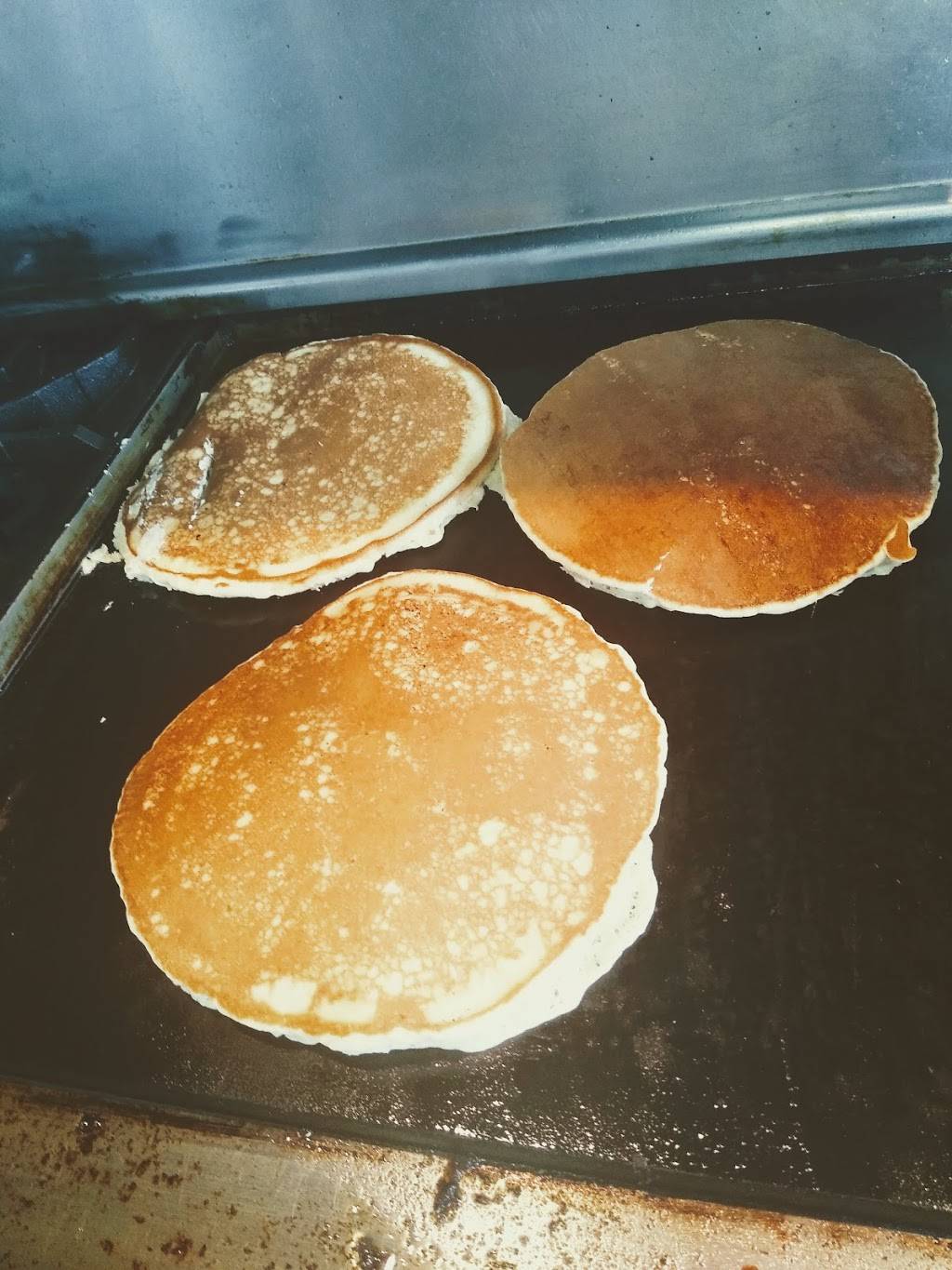 Brunos | restaurant | 103 S Trenton St, Rutherford, TN 38369, USA | 7316650031 OR +1 731-665-0031